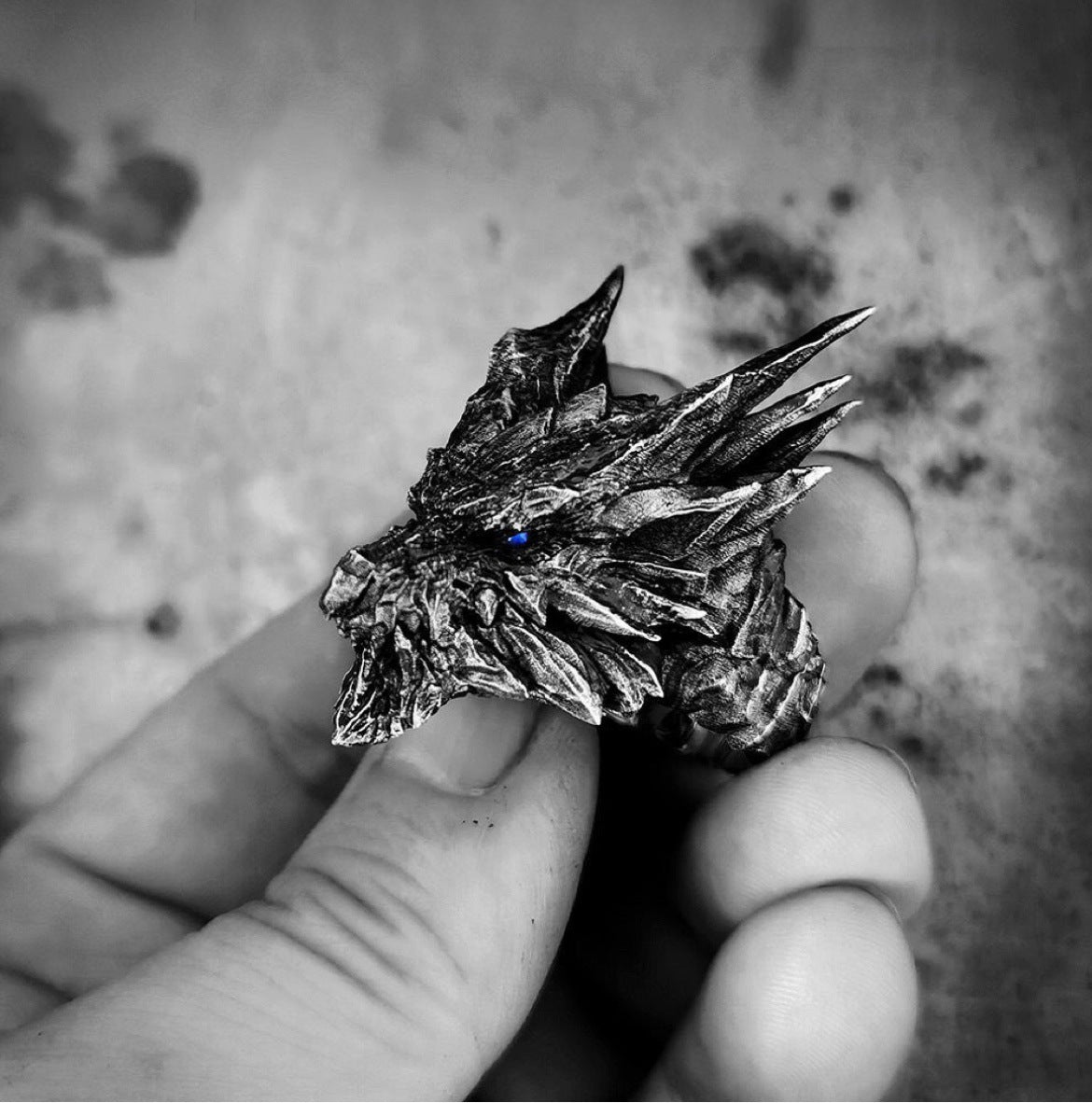 Original Handmade Men's Ring Monster Hunter Steel Dragon Silver Plated Moonstone Movable Niche Design High-end Jewelry