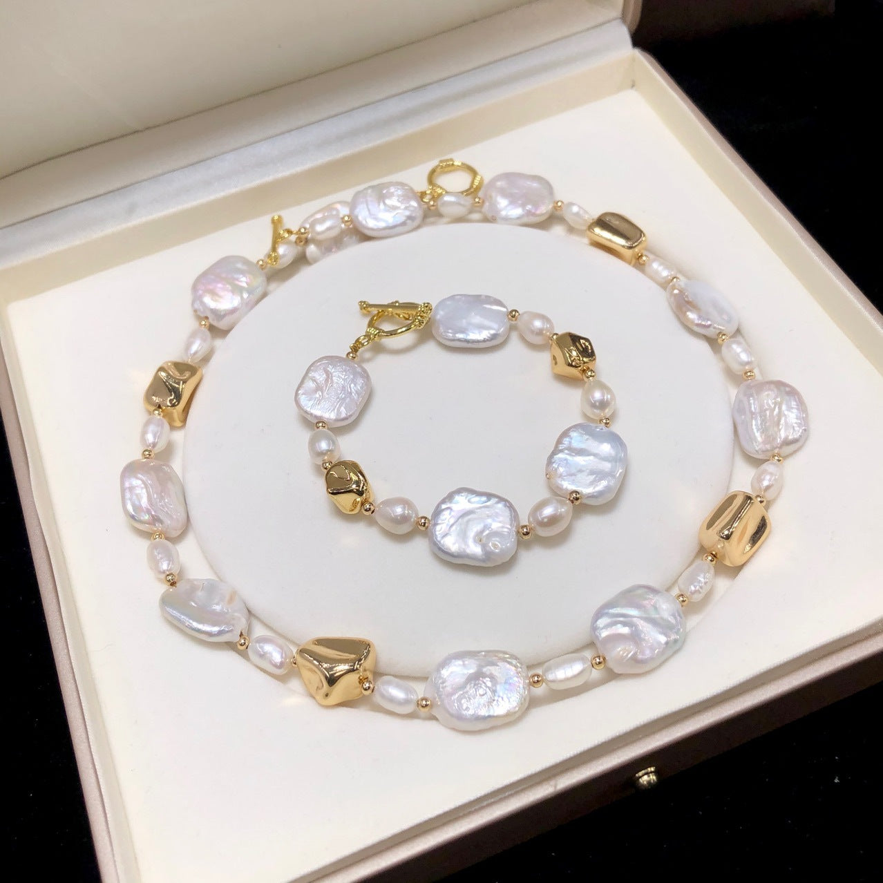 Live Streaming Hot Natural Baroque Pearl Set Colorful White Edison Necklace Mom Chain Pearl Jewelry Bracelet