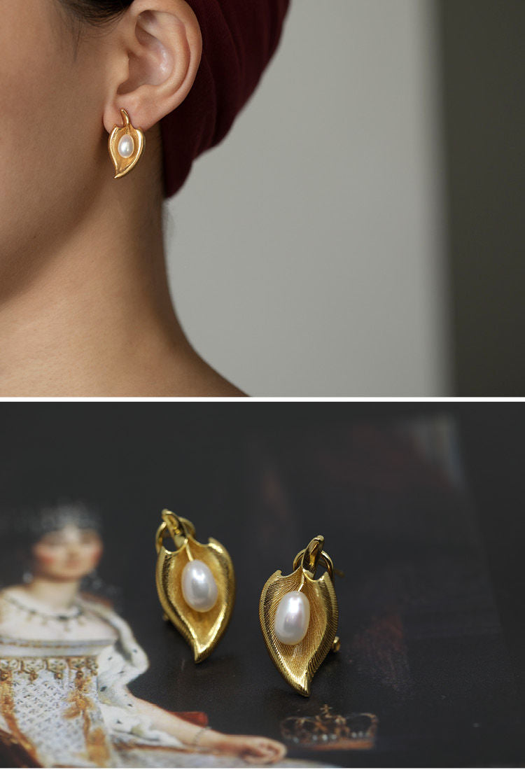 Niche Original Calla Lily Inlaid Artificial Pearl Earrings for Women Gold-Plated Vintage Exquisite Earrings Gift One Piece Dropshipping