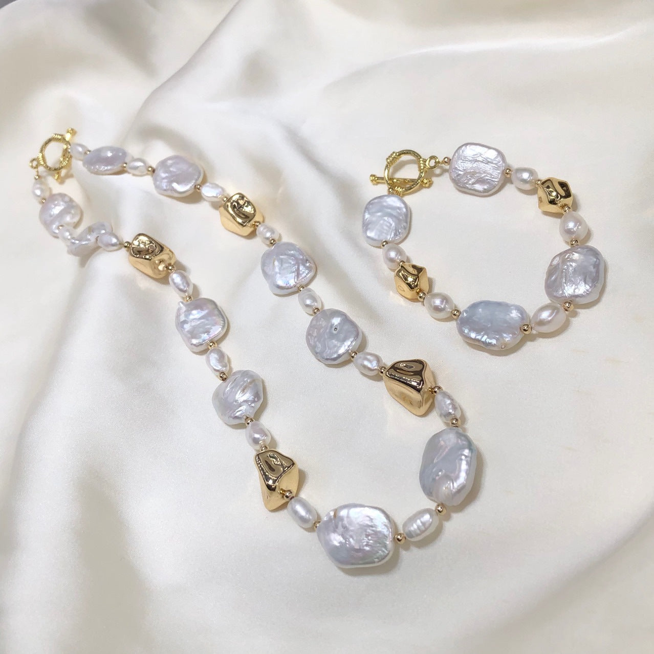 Live Streaming Hot Natural Baroque Pearl Set Colorful White Edison Necklace Mom Chain Pearl Jewelry Bracelet